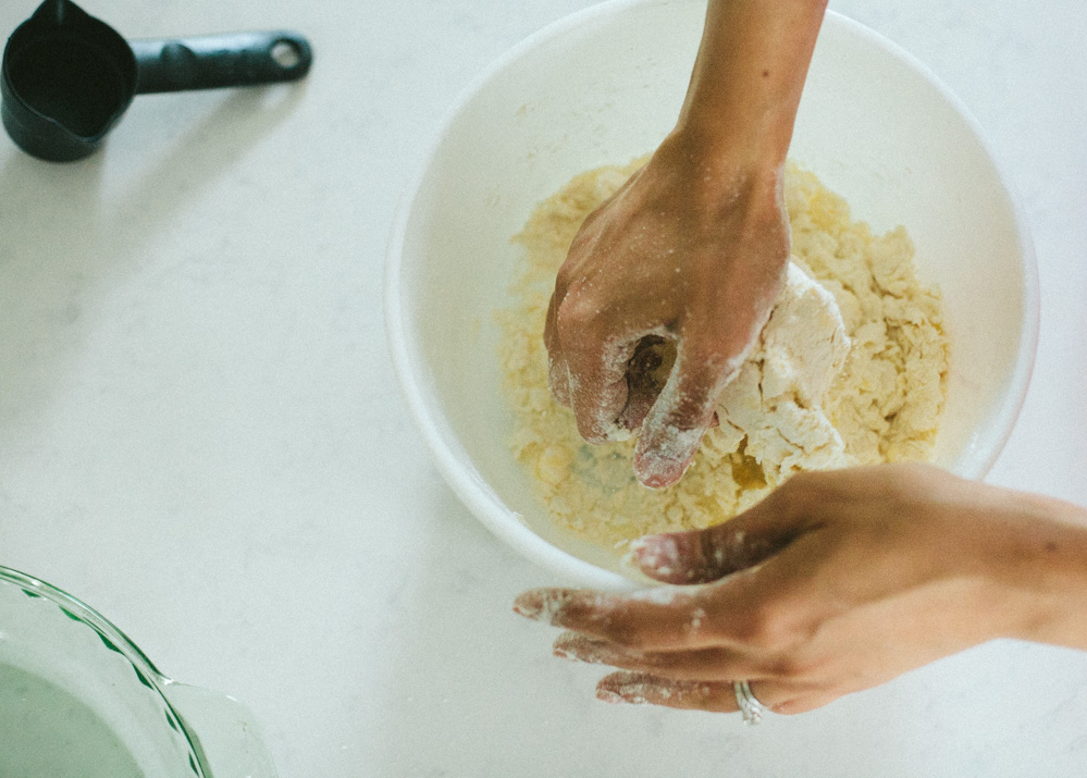 making my favorite pumpkin pie