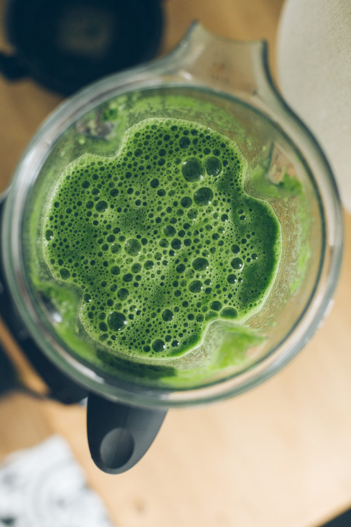 An everyday kale drink to try, posted in this month's inspiration roundup at Go Eat Your Bread with Joy